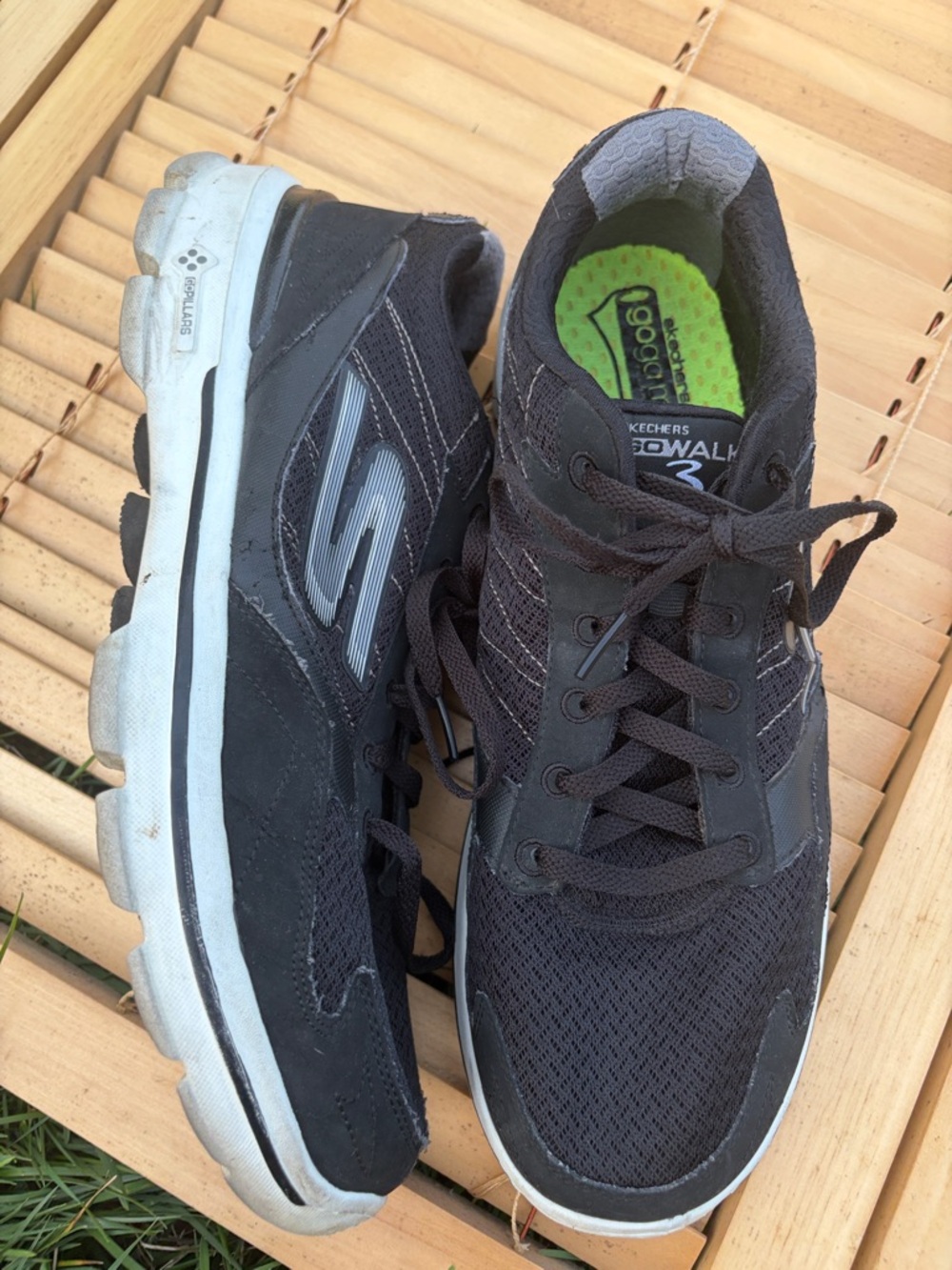 Skechers Men's Black and Gray Go Walk Athletic Sneakers